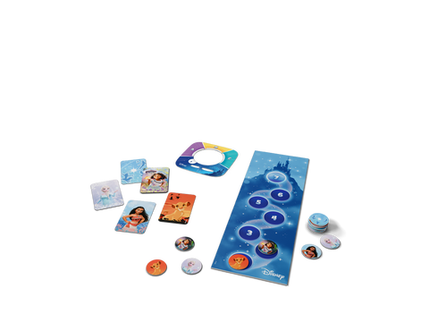 Detailaufnahme der Tonieplay Disc, umgeben von Quiz-Chips und Spielkarten für ein Disney-Quiz für Kinder ab 5 Jahren