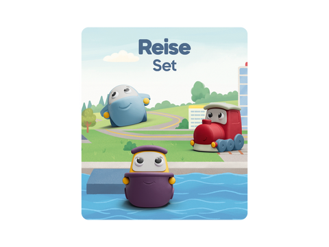 TONIES Reise Set: Vorderansicht von drei bunten Tonies-Figuren (lila, blau, rot) am Wasser vor städtischer Landschaft.