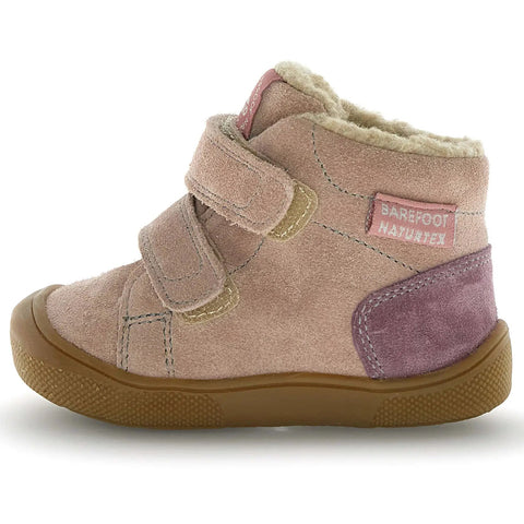 Seitenansicht des NATURINO NATURTEX Knöchelschuh SPINNI altrosa; Klettverschluss, Suede-Obermaterial, braune Gummisohle