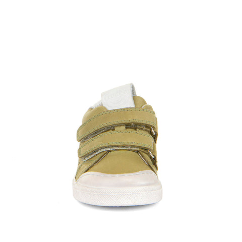 Close-up of the high-quality stitching and details on the FRODDO Halbschuh G2130316-16 - oliv / weiß shoe