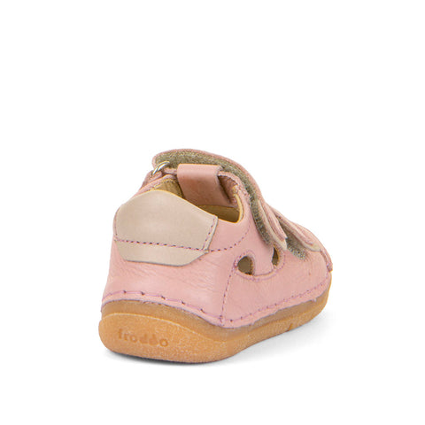  Bequeme Kinderhalbsandalen mit verstellbaren Riemen und weichem Innenfutter