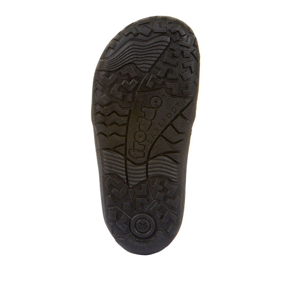 Gesamtansicht des schwarzen FRODDO TEX G3160250-7 Winterstiefels, ideal für kalte Jahreszeiten und wetterfeste Aktivitäten