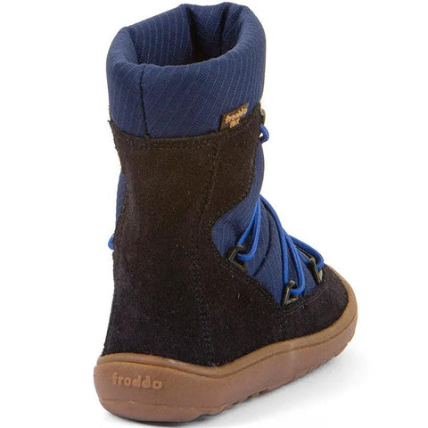 Seitenansicht des Froddo TEX Barfuß-Stiefels für Kinder, blaues Obermaterial, braune Sohle, blaue Schnürsenkel.