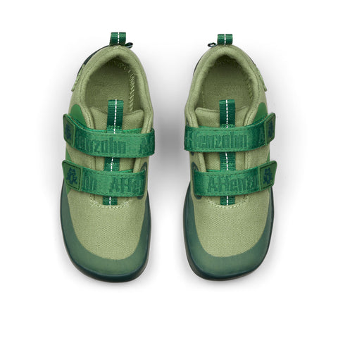 Leichter Halbschuh aus Bio-Baumwolle mit Froschmotiv in grün