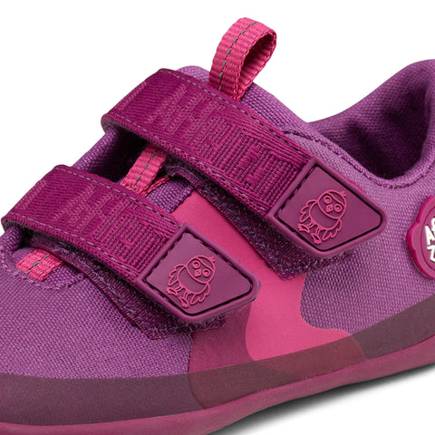 Fest vernähte Sohle, unter die kein Sand oder Steinchen gelangen