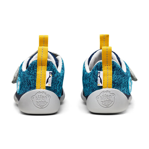AFFENZAHN Barfuß Halbschuh KNIT HAPPY PINGUIN in blue, light grey, and yellow