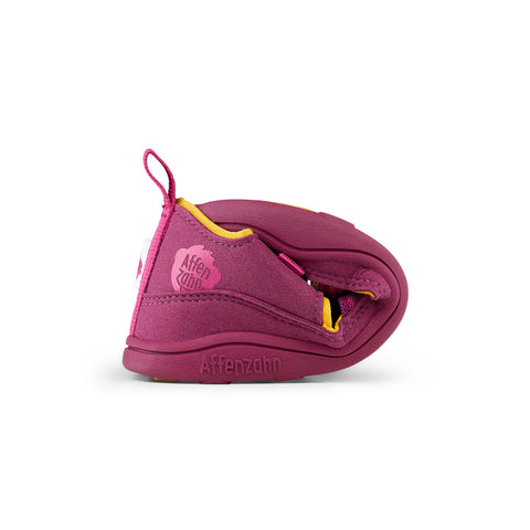 Leichte und flexible Kindersandale für aktive Tage im Freien