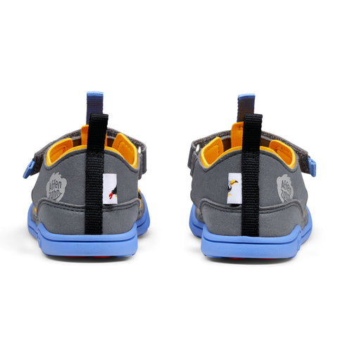  Graue AFFENZAHN Barfuß Halbsandale mit buntem Tukan-Design 