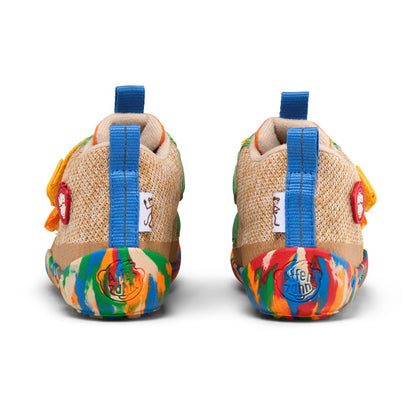 Beiger Knöchelschuh mit bunten Mustern aus der AFFENZAHN TEX KNIT HAPPY 10 JAHRE Kollektion, geeignet für kleine Kinderfüße