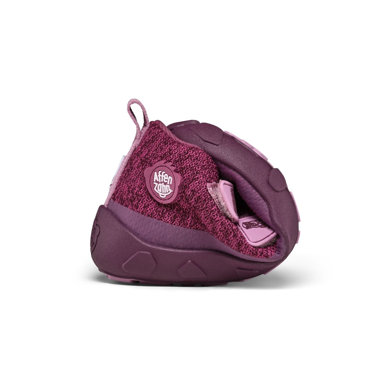 Pflaume farbener Knöchelschuh von AFFENZAHN TEX mit kuscheligen Material und angenehmem Tragegefühl