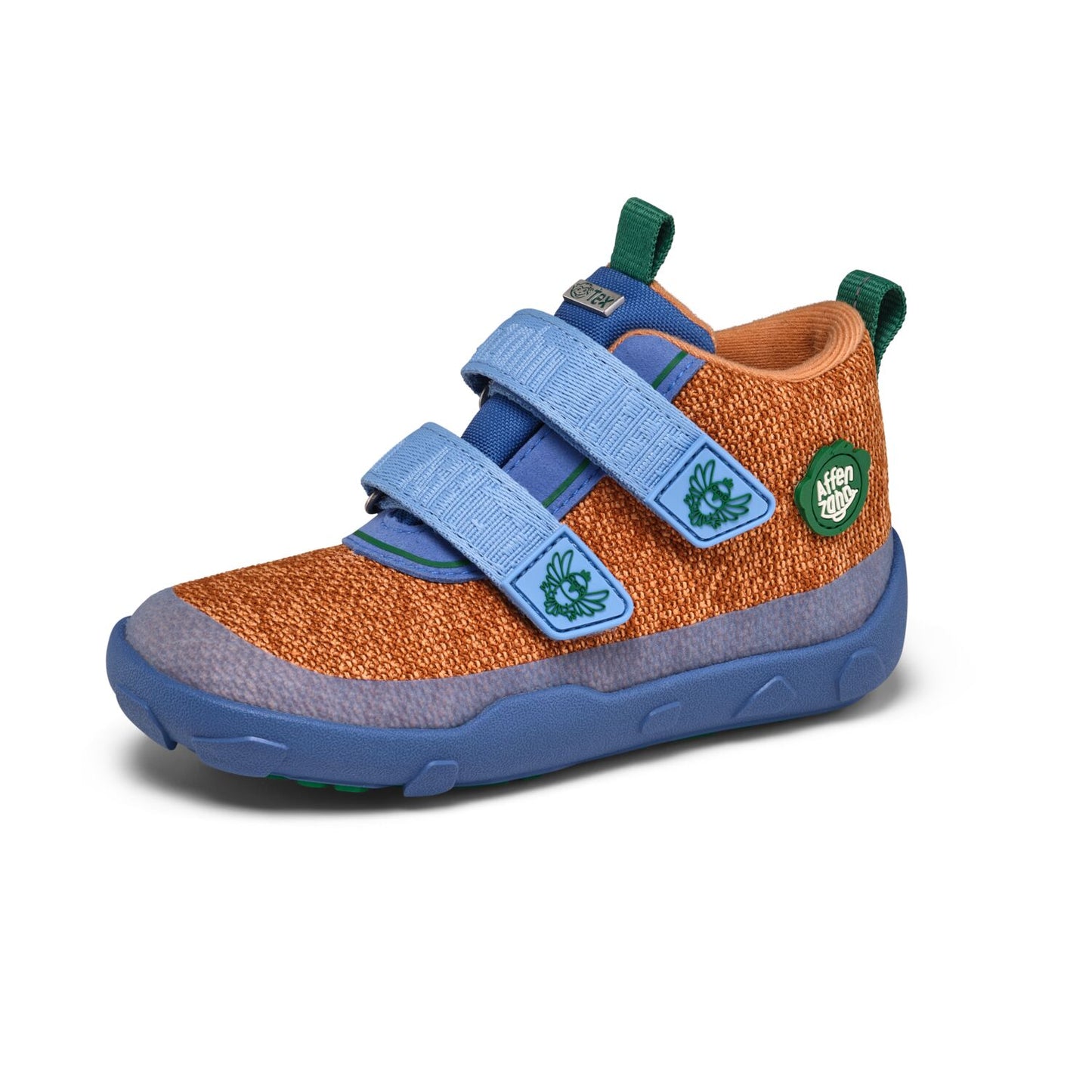 A close-up of the AFFENZAHN TEX Knöchelschuh in zimt, blau, and grün featuring a colorful knit design with a cheerful paradise bird motif, perfect for comfortable, stylish winter wear