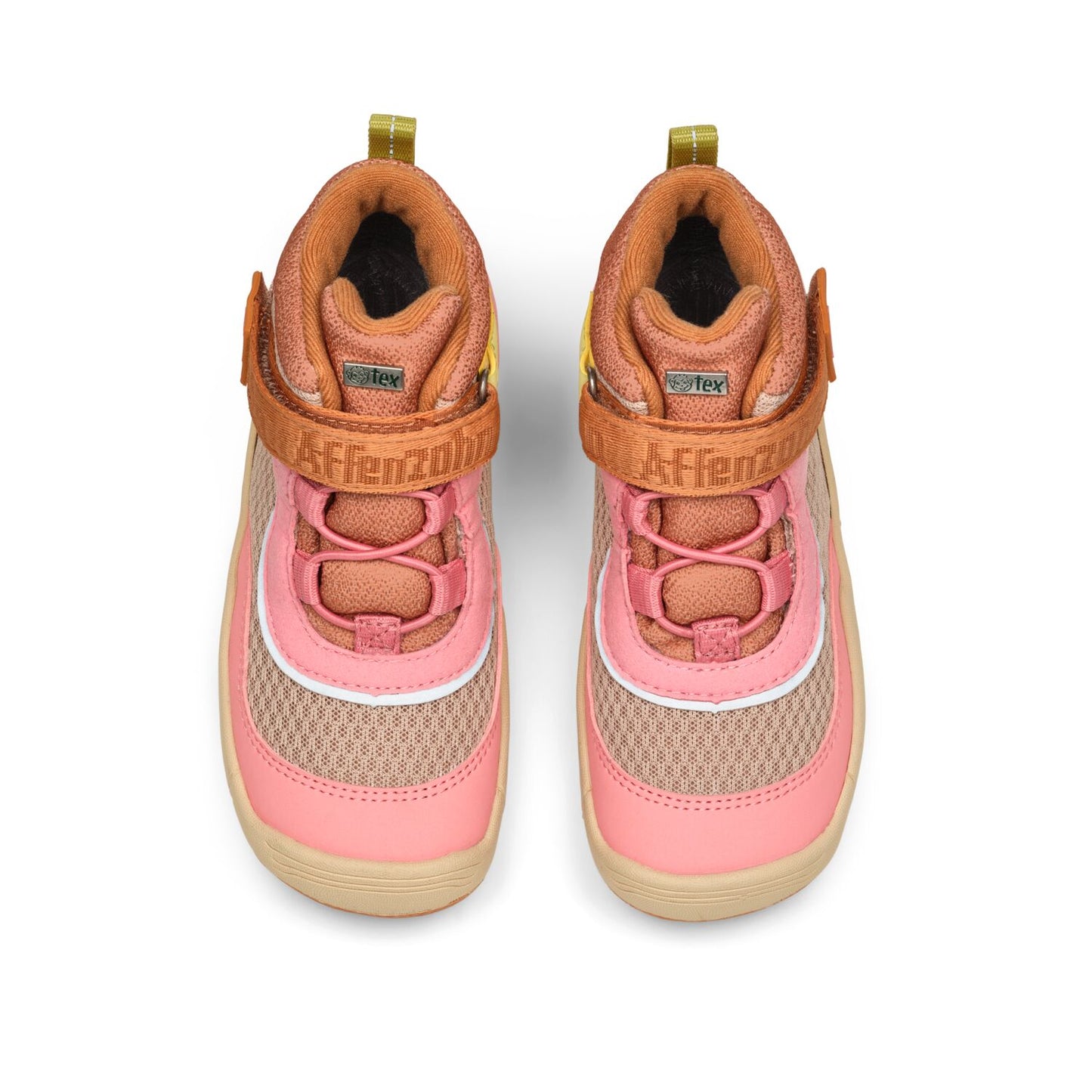 Beiger veganer Knöchelschuh für Katzen mit auffälligen Neonpink-Details und bequemer Passform