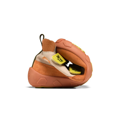 Grüner Kiwi-Farbener Knöchelschuh aus hochwertigem Leder mit detailreicher Katzenapplikation für süßen Look