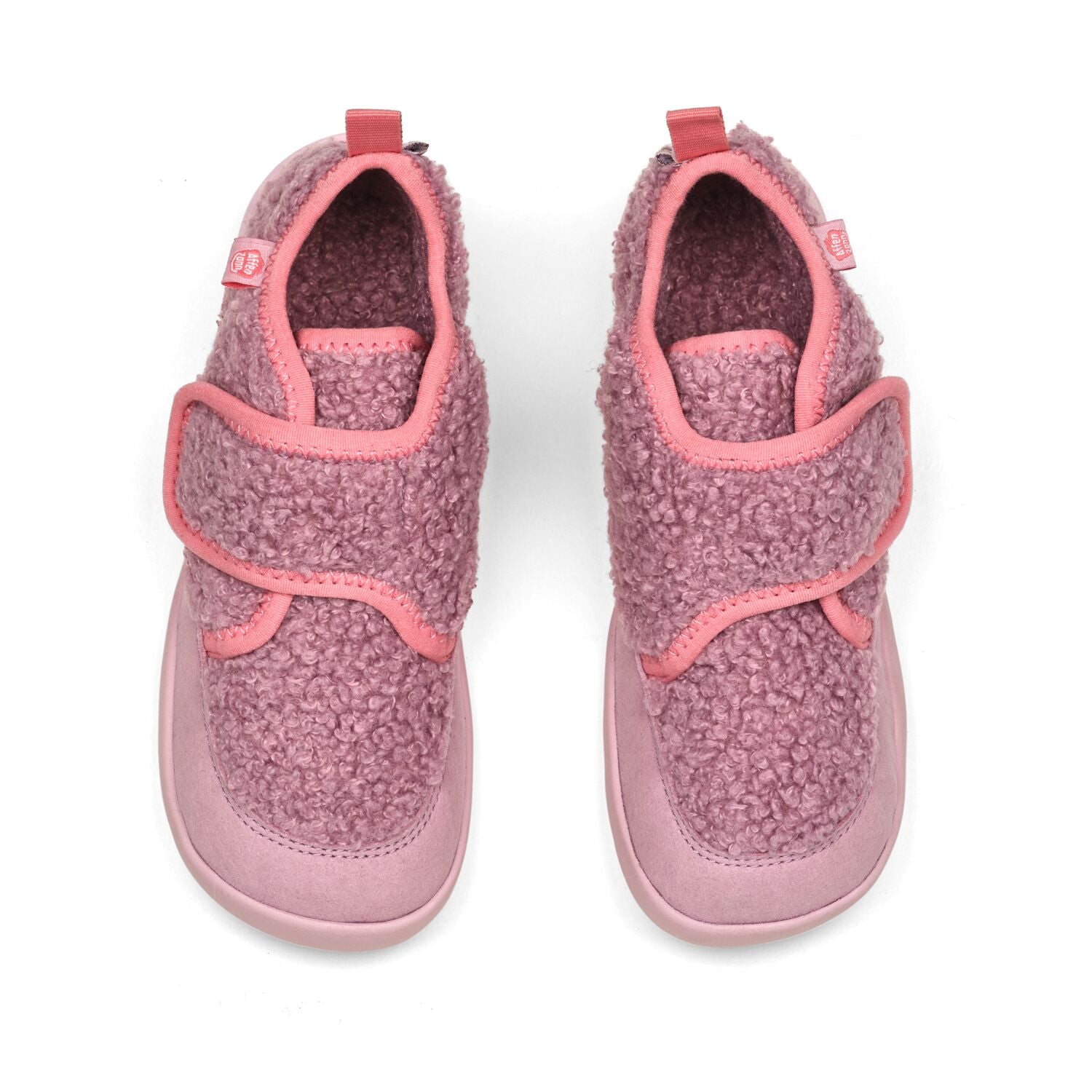 Vegane AFFENZAHN Hausschuhe mit Fleecefutter, bietet Wärme und Komfort für empfindliche Füße