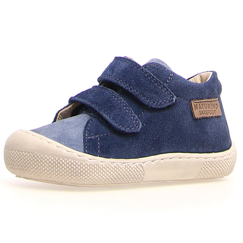 Close-up of NATURINO Barfußschuh Halbschuh AMUR in navy and celeste color