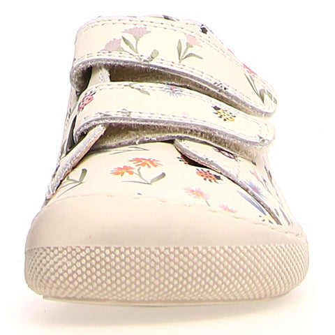 NATURINO Barfußschuh Halbschuh BIRA in cream color with a beautiful floral design, perfect for natural and comfortable walking experience