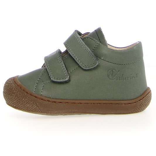 NATURINO Halbschuh COCOON in eukalyptus color with a dark sole, perfect for stylish and comfortable everyday wear for kids