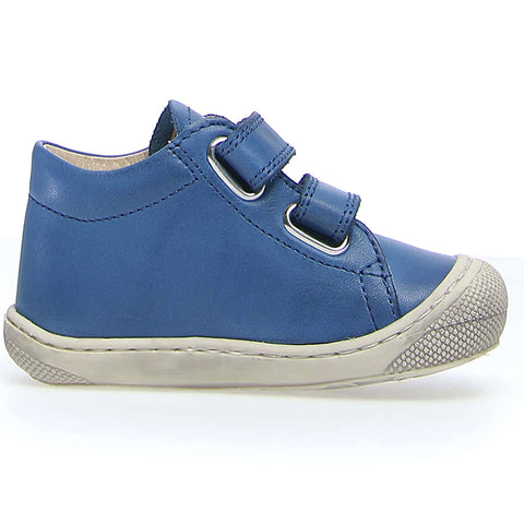 Close-up of the helle Sohle of NATURINO Halbschuh COCOON in azur, high-quality material and durable design