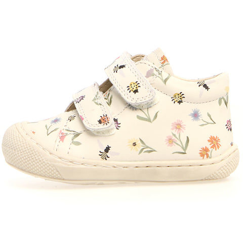 NATURINO Halbschuh COCOON - créme / Blühwiese: Children's cream-colored shoe with floral design and comfortable fit for outdoor play