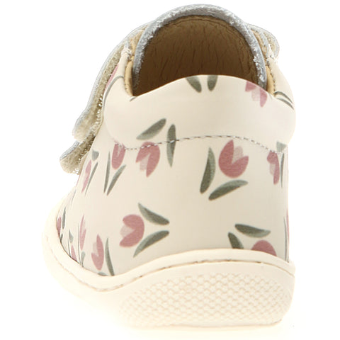  Atmungsaktive Innensohle für Komfort 