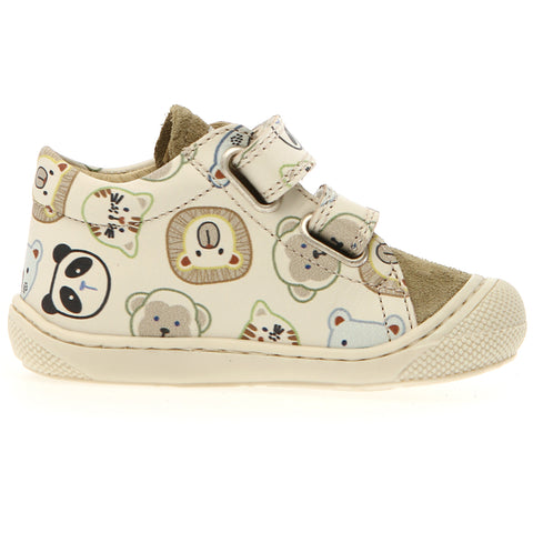 NATURINO Halbschuh COCOON - créme / sand / Wildtiere kids' shoe with creamy and sandy colors featuring cute animal print design