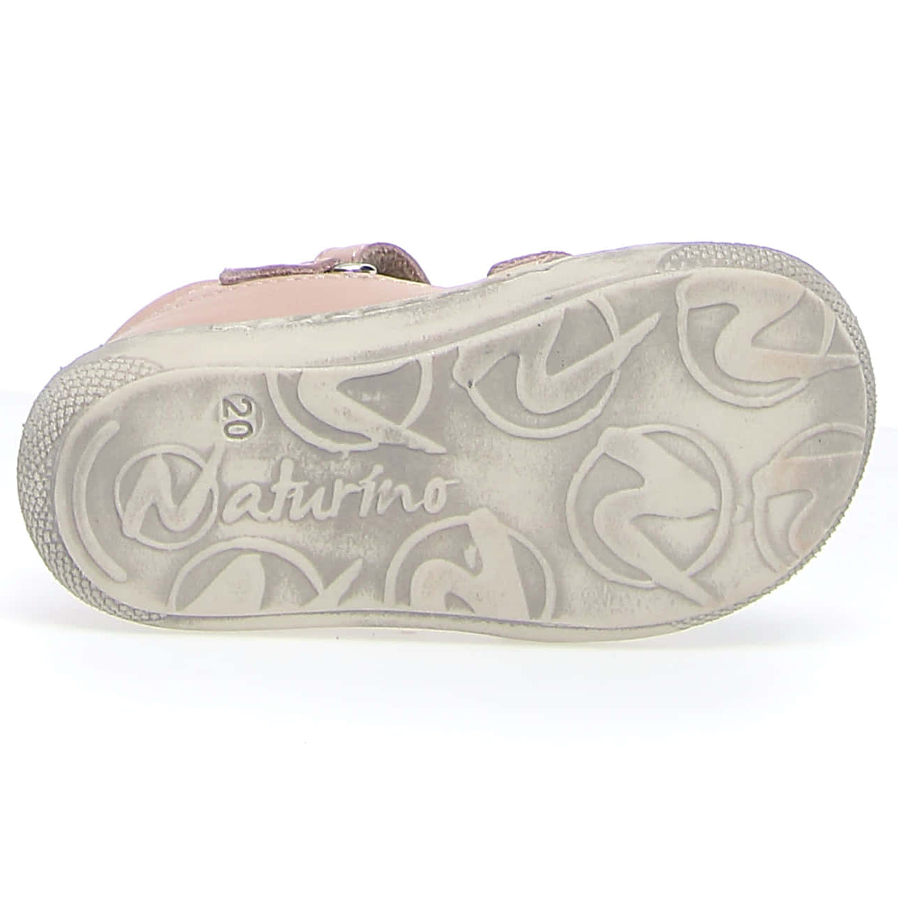 NATURINO logo on the sole of puderrosa Halbsandale PUFFY