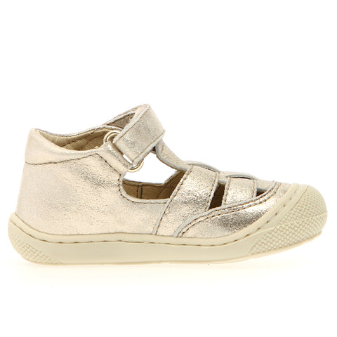  Glänzende goldene Halbsandale für Mädchen mit Glitzerdetails 