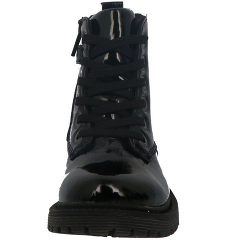 Young girl wearing LURCHI TEX Stiefelette XENIA - schwarz / Lack ankle boot with a modern design and secure fit