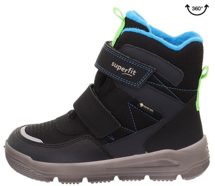 Seitenansicht des STIEFELS MARS 9072/00 von superfit in den Farbkombinationen schwarz, blau und grün, perfekt für anspruchsvolle Outdoor-Abenteuer