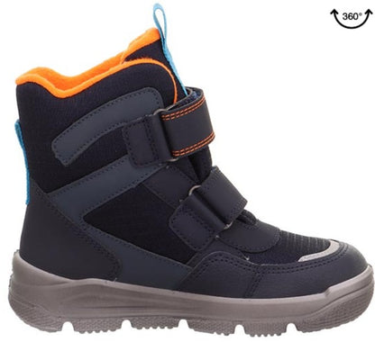 Detailaufnahme des blauen GORE-TEX Stiefels MARS 9072-80 von SUPERFIT mit orangefarbenem Akzent, ideal für outdoor Aktivitäten
