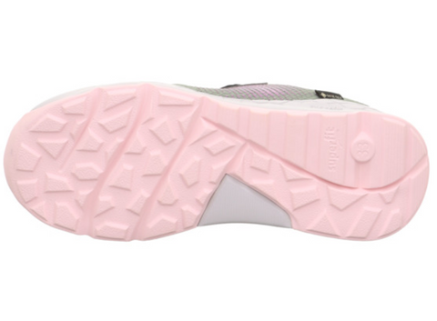  Atmungsaktiver und wasserdichter Schuh für anspruchsvolle Outdoor-Aktivitäten
###