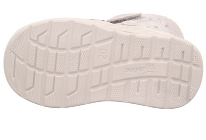  Hochwertiges Material und sorgfältige Verarbeitung für Langlebigkeit