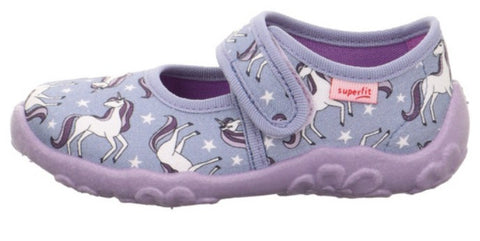 Weicher SUPERFIT Hausschuh BONNY 283-808 in lila mit Einhorn-Design, perfekt für Kinderfüße zum Entspannen zuhause