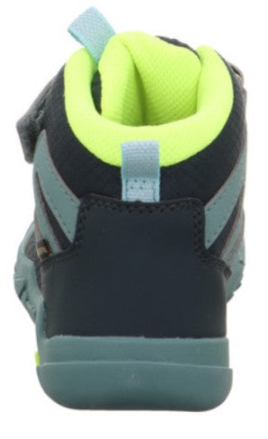 Superfit GORE TEX Knöchelschuh in ansprechendem Grün-Gelb, perfekt für aktive Kinder mit hohem Tragekomfort