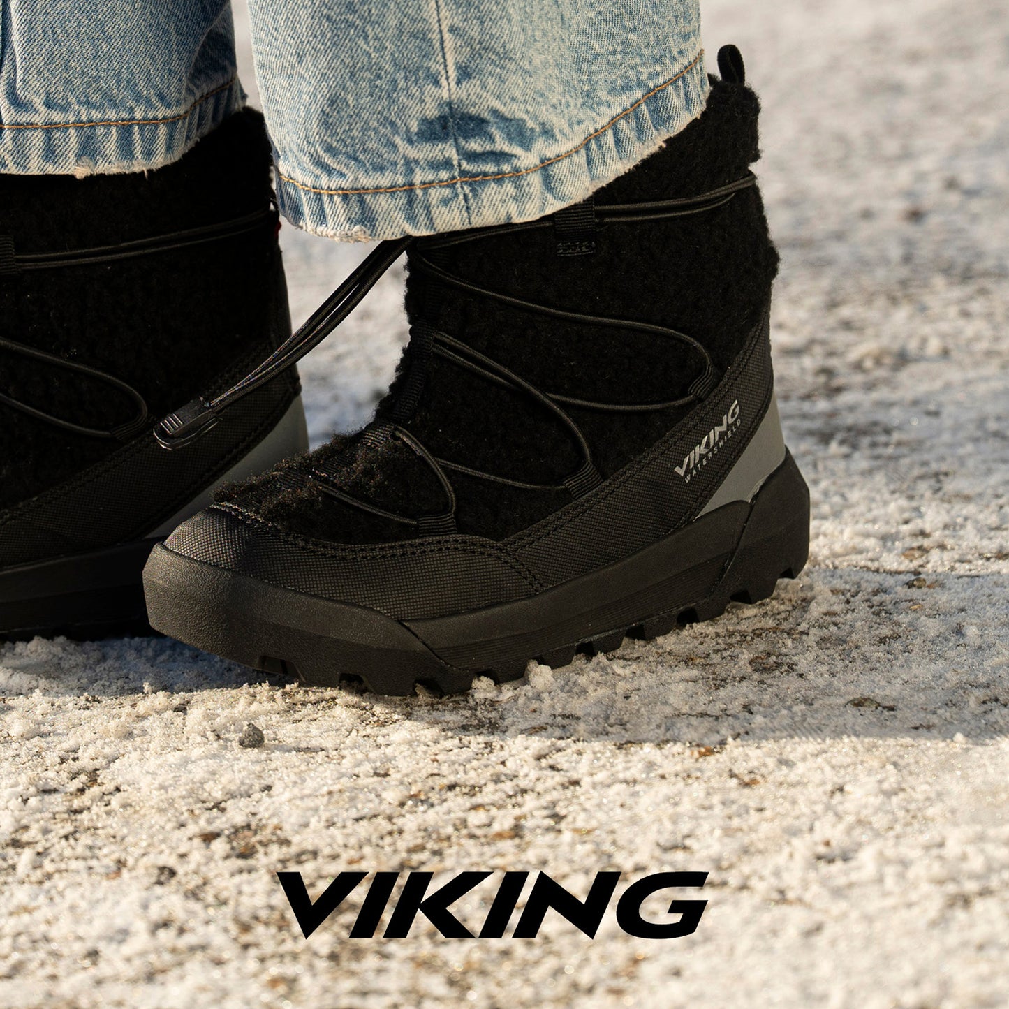 Schwarze VIKING TEX EXPOWER FLAKE WARM WP SL Stiefel mit verstärktem Zehenbereich für zusätzliche Langlebigkeit