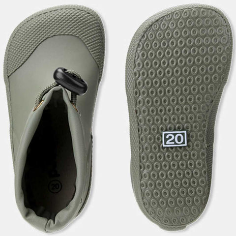 Wasserdichte Gummistiefel in olivgrüner Farbe mit Barfuß-Design