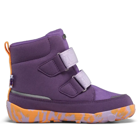 Seitenansicht des AFFENZAHN TEX Stiefel COMFY VEGAN in lila/orange, Klettverschluss, gepolsterter Schaft.