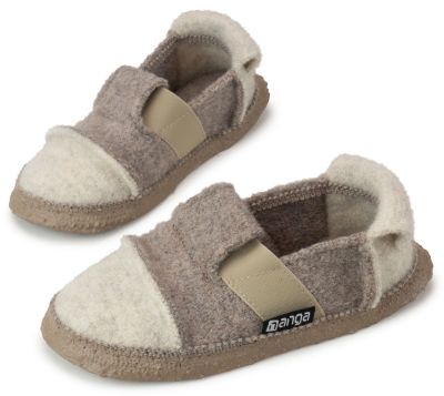 Hellbrauner NANGA Hausschuh 31-0010-83 aus weichem Material für optimalen Komfort