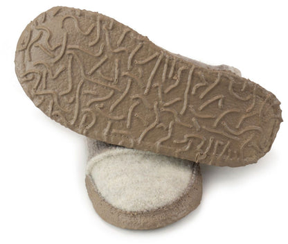 Gemütlicher NANGA Hausschuh 31-0010-83 in hellbrauner Farbe für entspannte Tage zu Hause