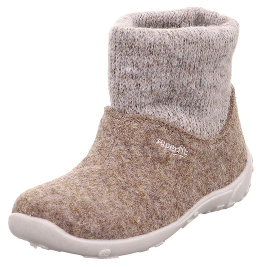 Close-up view of SUPERFIT Hausschuh LUCKY 6540-400 beige with cozy fleece lining and sturdy sole for indoor and outdoor wear