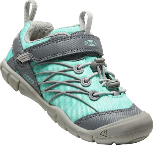 KEEN Halbschuh Chandler CNX in grau and türkis, perfect for outdoor activities and adventures