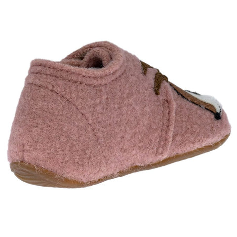 LIVING KITZBÜHEL Hausschuh 4200-311 - rosa - Rehkitz, a cozy pink slipper with adorable deer design for ultimate comfort and style