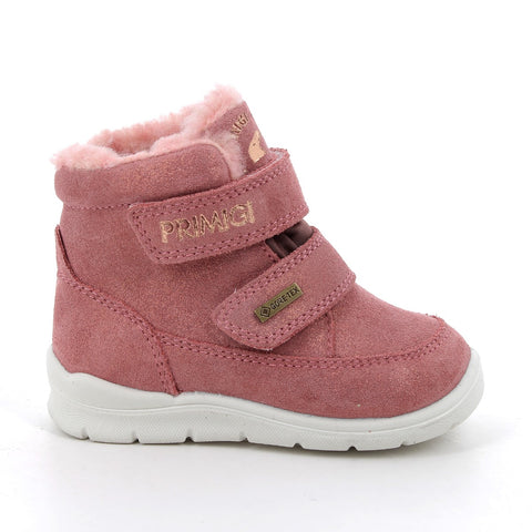 PRIMIGI GORE-TEX Knöchelschuh SKATE 48560-33 - altrosa is a stylish and durable ankle shoe in a beautiful shade of pink, perfect for active kids
