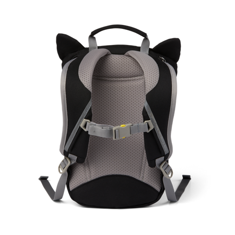  Verstellbare Träger und reflektierende Details am Rucksack