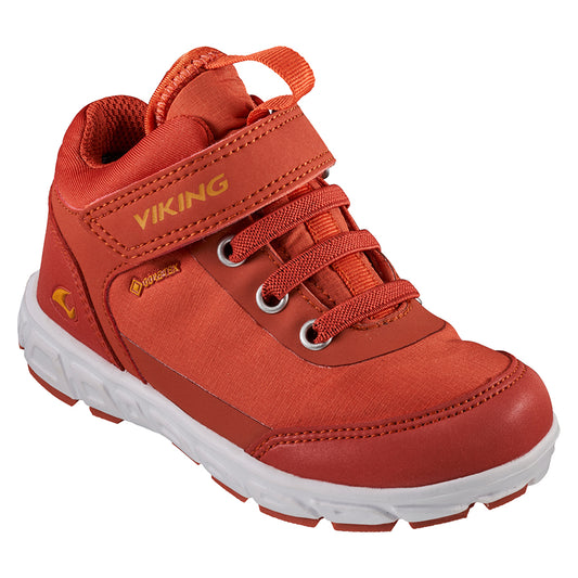 A high-performance VIKING GORE-TEX Knöchelschuh SPECTRUM MID REFLECTIV GTX in rost color with reflective elements for enhanced visibility