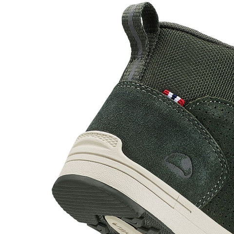 Viking waterproof Knöchelschuh Samuel Mid in tannengrün, a durable and reliable outdoor shoe for all-weather activities