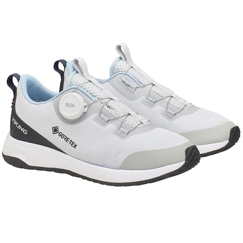 VIKING GORE-TEX Halbschuh ELEVATE LOW F GTX BOA in light grey and black, a high-performance outdoor shoe with advanced waterproofing technology
