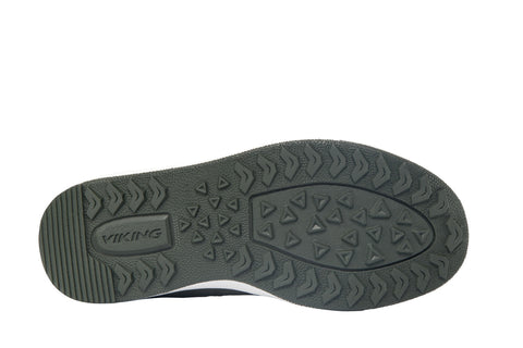  High-quality, insulated ankle shoe for cold and wet conditions