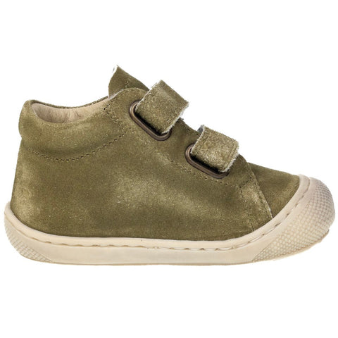 Naturino Halbschuh COCOON in pistazie color with velour material, perfect for stylish and comfortable everyday wear for kids