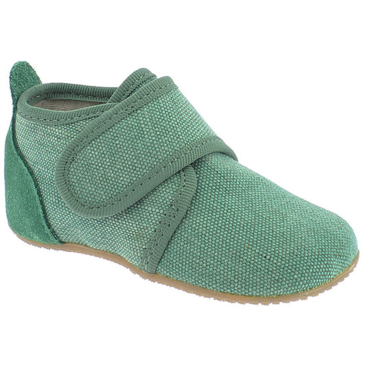 LIVING KITZBÜHEL Hausschuh 3120-444 - kaktus, a cozy and stylish slipper featuring a vibrant green color perfect for at-home comfort and relaxation
